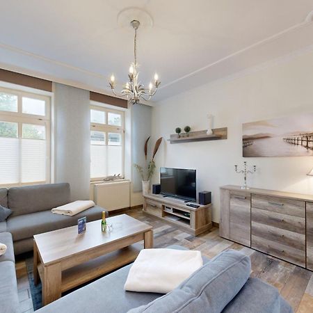Strandnahe Fewo Mit Terrasse, Villa Vergissmeinnicht 01, 宾茨 外观 照片